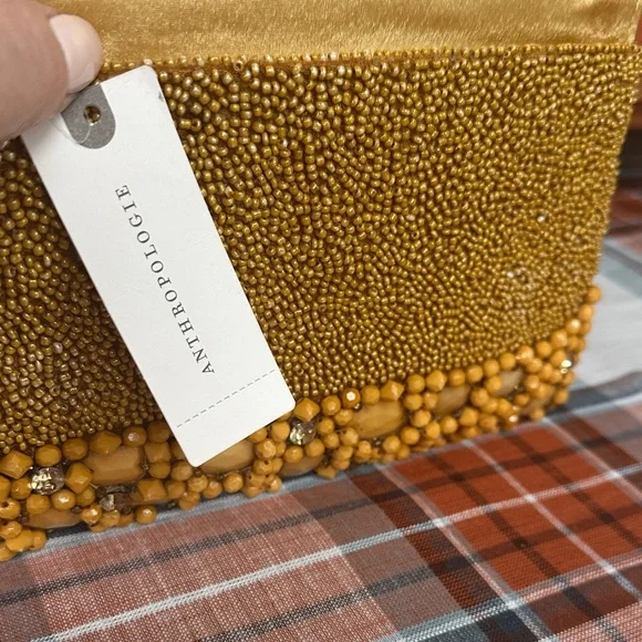 Anthropologie Beaded Goldfinch Clutch NWT - Picture 2 of 3